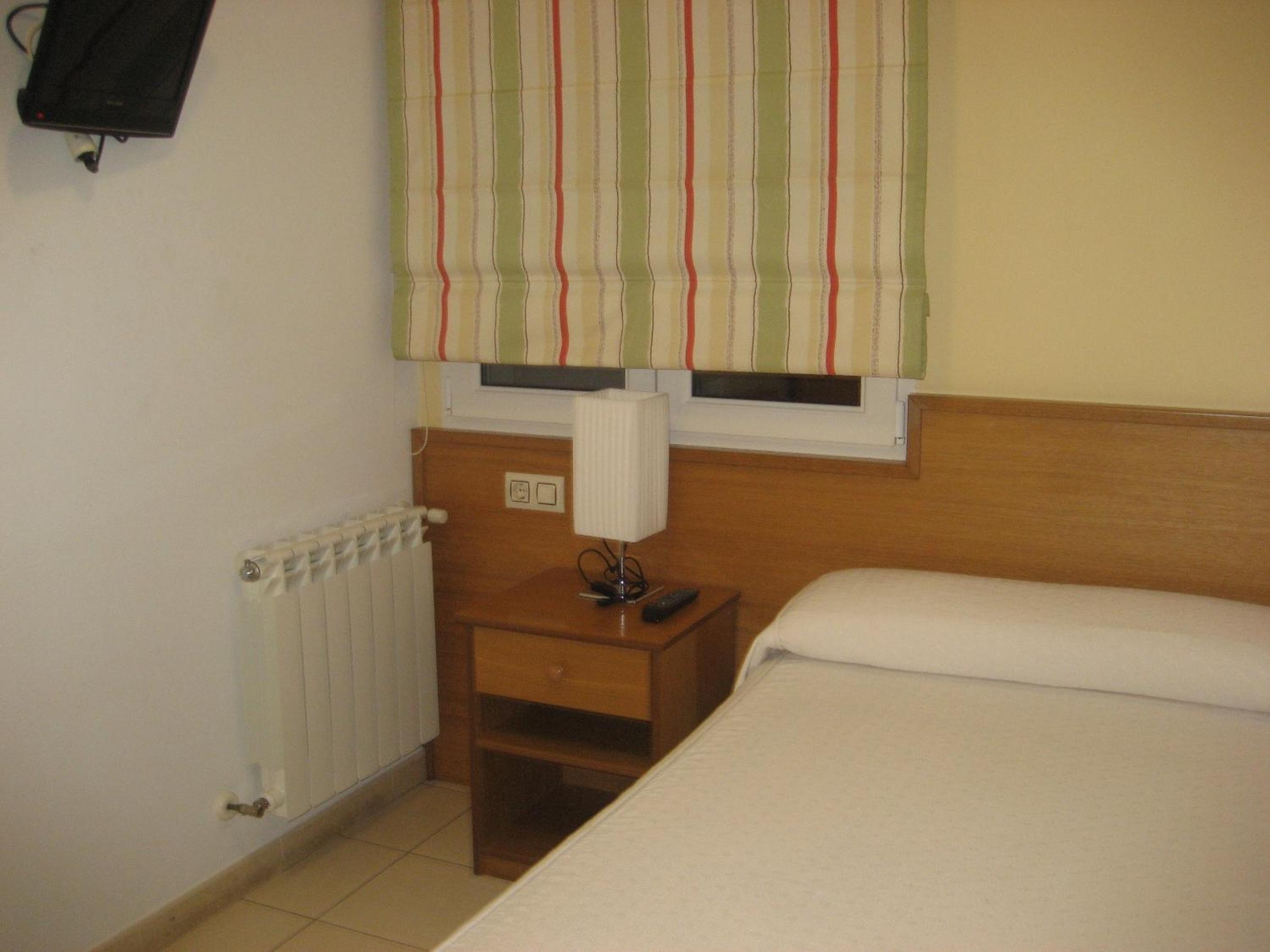 Triple Room Private Bathroom